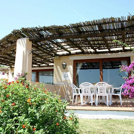 Belvilla By Oyo In With Pool Stintino